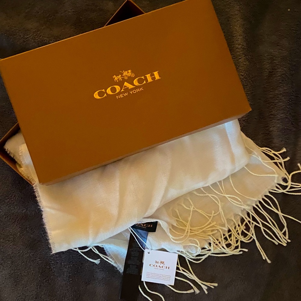 Coach scarf